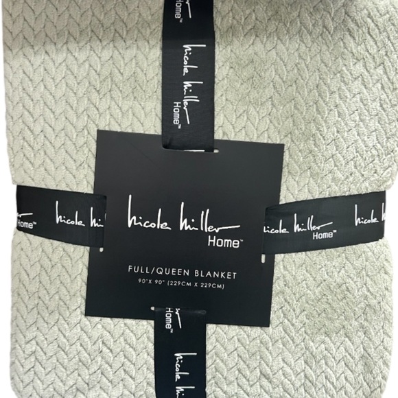 Sitemapcdatahttpautocellcare1comartelier Nicole Miller Blanket